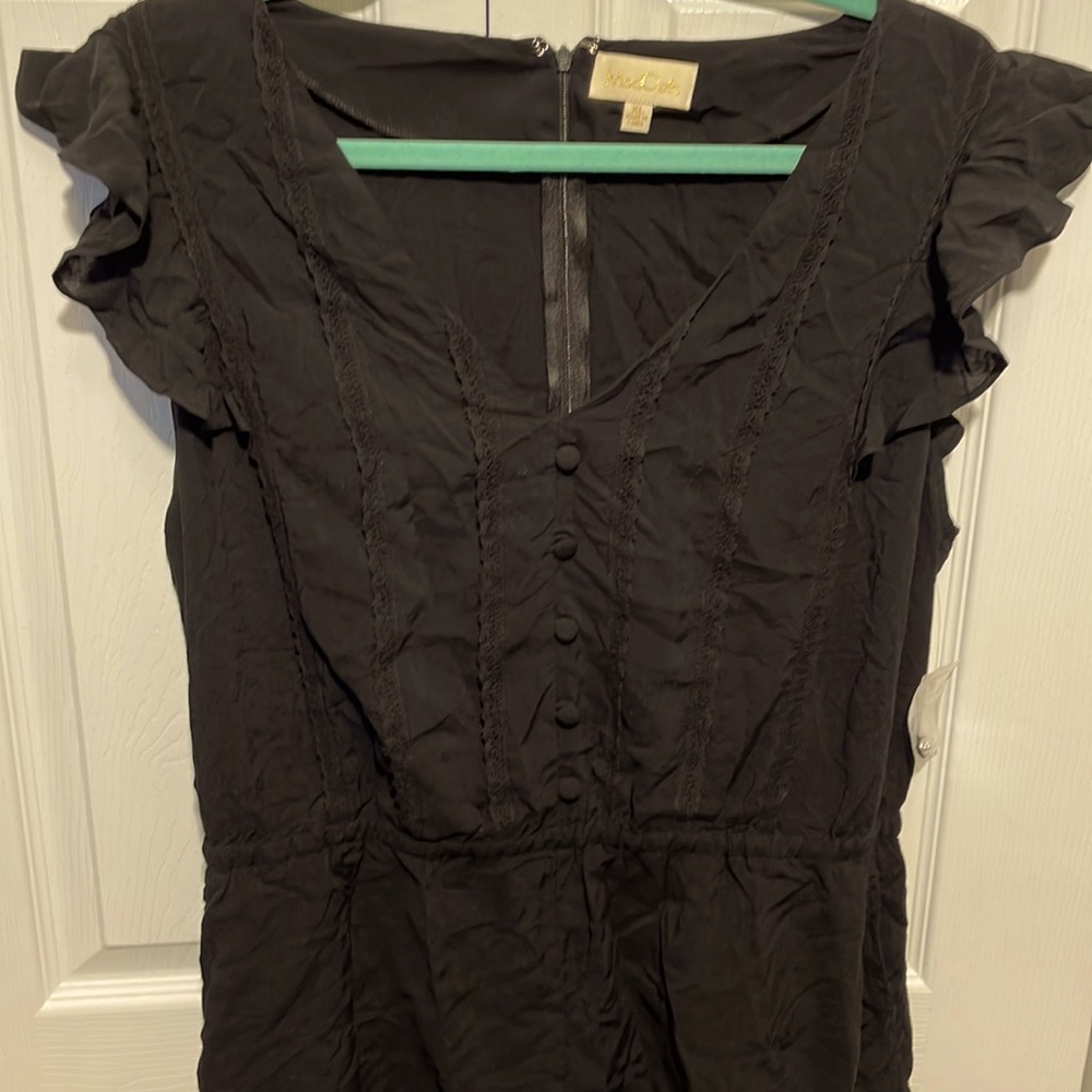 ModCloth black romper NWT XL L black ruffles summer outfit flattering!